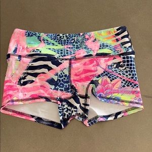 Super cute Bixby shorts size M open to trades!